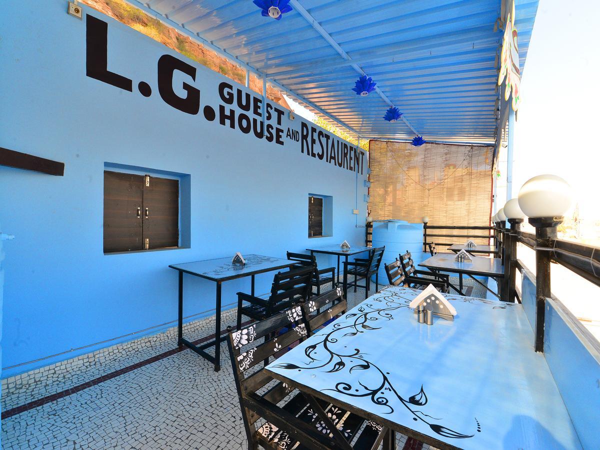 L G Guest House Джодхпур Номер фото