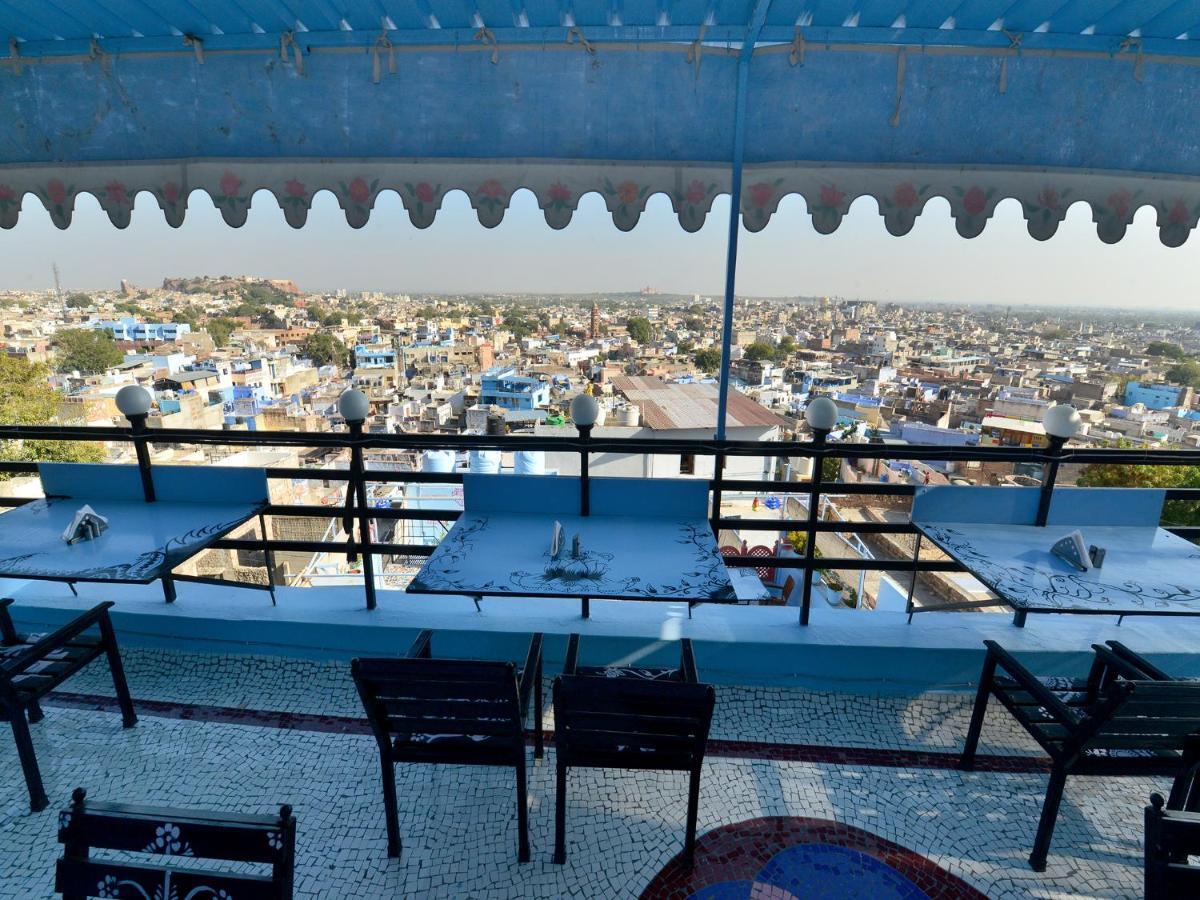 L G Guest House Джодхпур Номер фото
